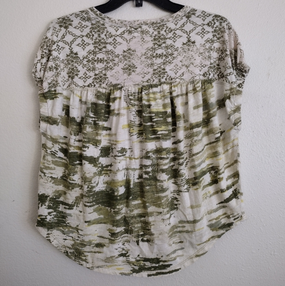 Pilcro Anthropologie Green Cream Ruched Henley Patterned Tshirt Size XXS - Picture 12 of 14